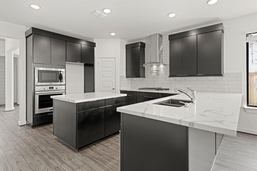 16923 Warm Glow Court