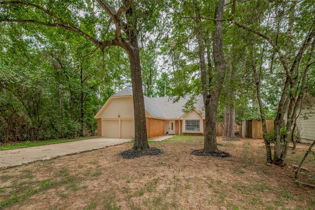 52 S High Oaks Circle