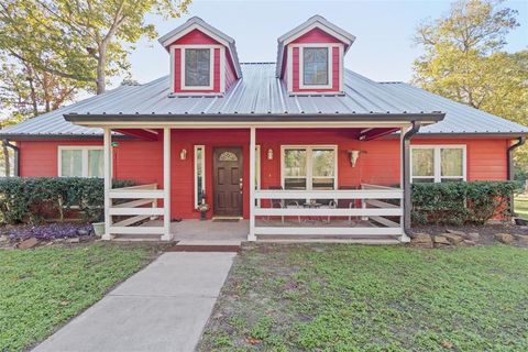 A home in Conroe