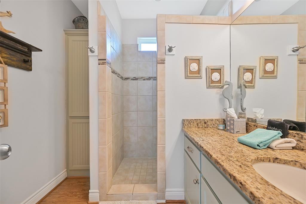 839 S Monkhouse Drive, Crystal Beach, Texas image 23