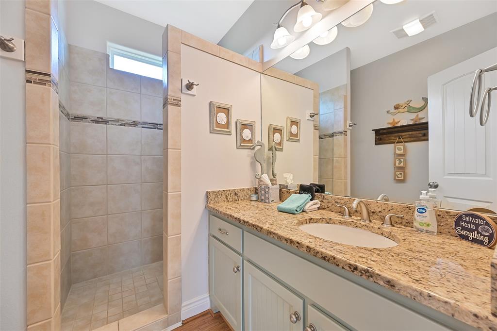 839 S Monkhouse Drive, Crystal Beach, Texas image 22