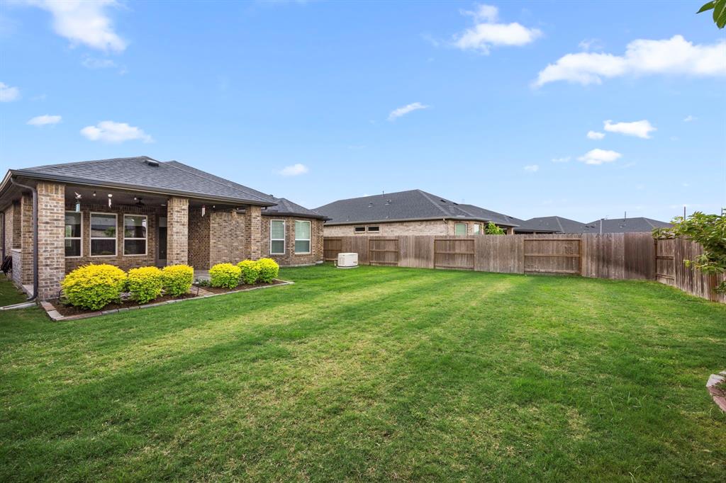 28928 Autumn Shore Drive, Fulshear, Texas image 44