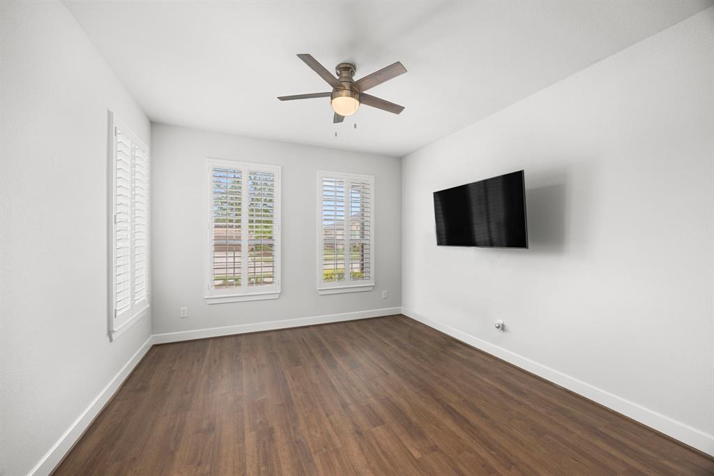 28928 Autumn Shore Drive, Fulshear, Texas image 17