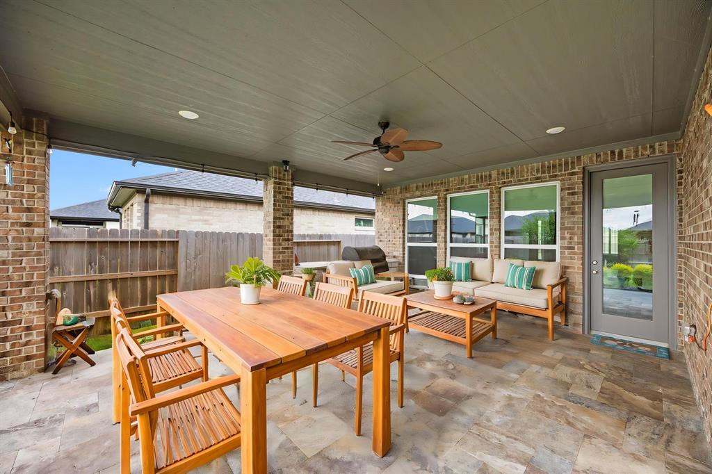 28928 Autumn Shore Drive, Fulshear, Texas image 39