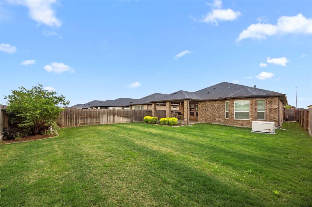 28928 Autumn Shore Drive, Fulshear, Texas image 36