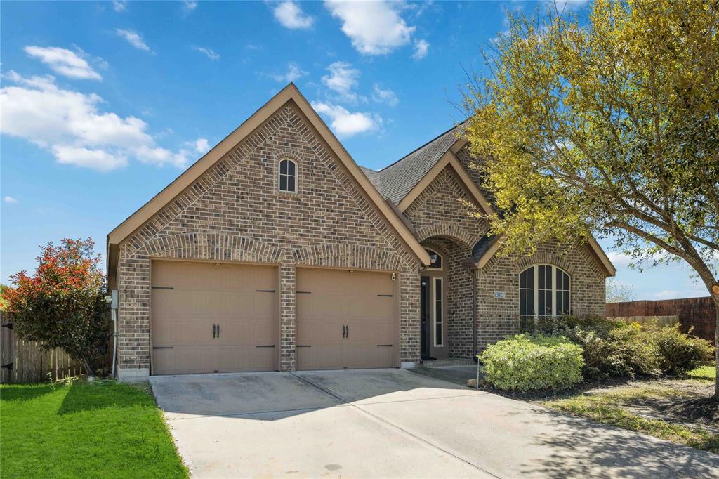 4219 Redstone Place Court, Fresno, Texas image 2