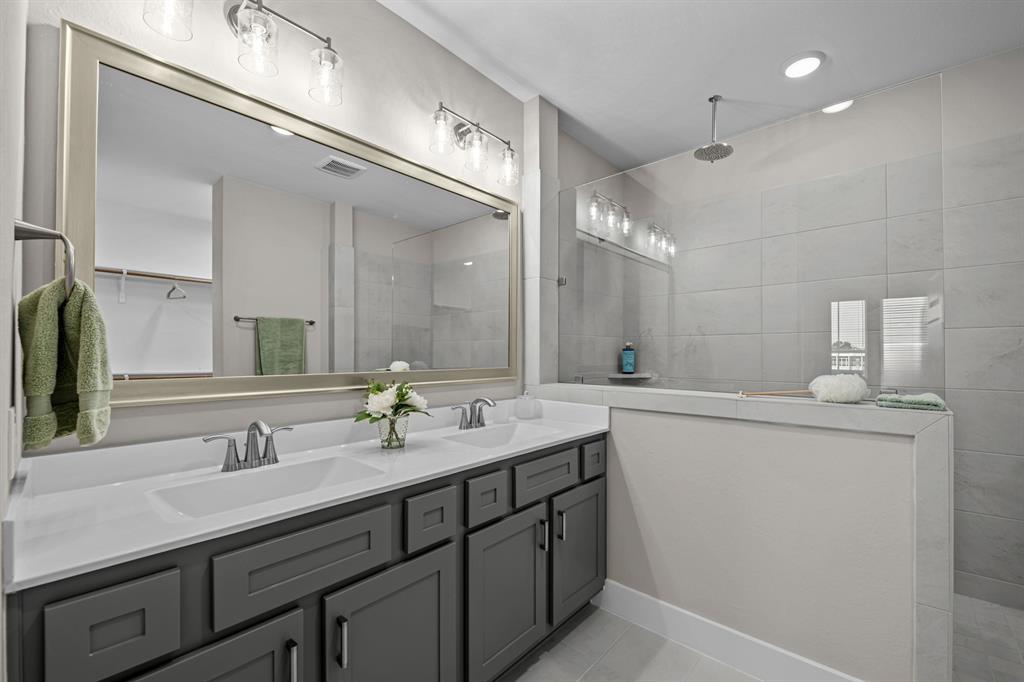 16034 Mason Run Drive, Houston, Texas image 30
