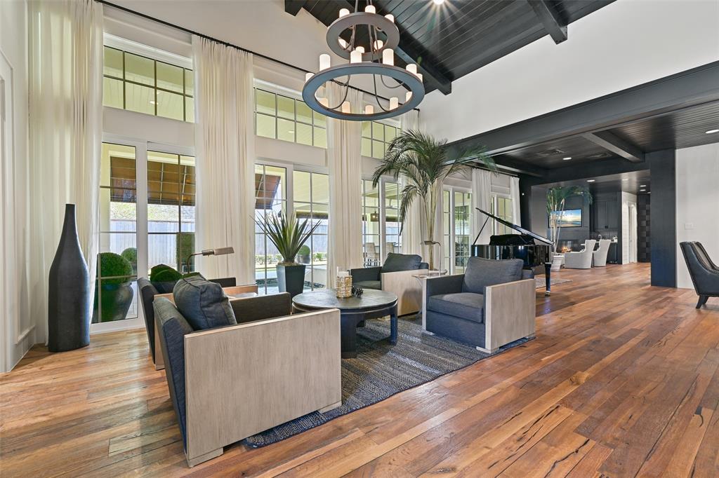 2208 Butler Drive, Friendswood, Texas image 7