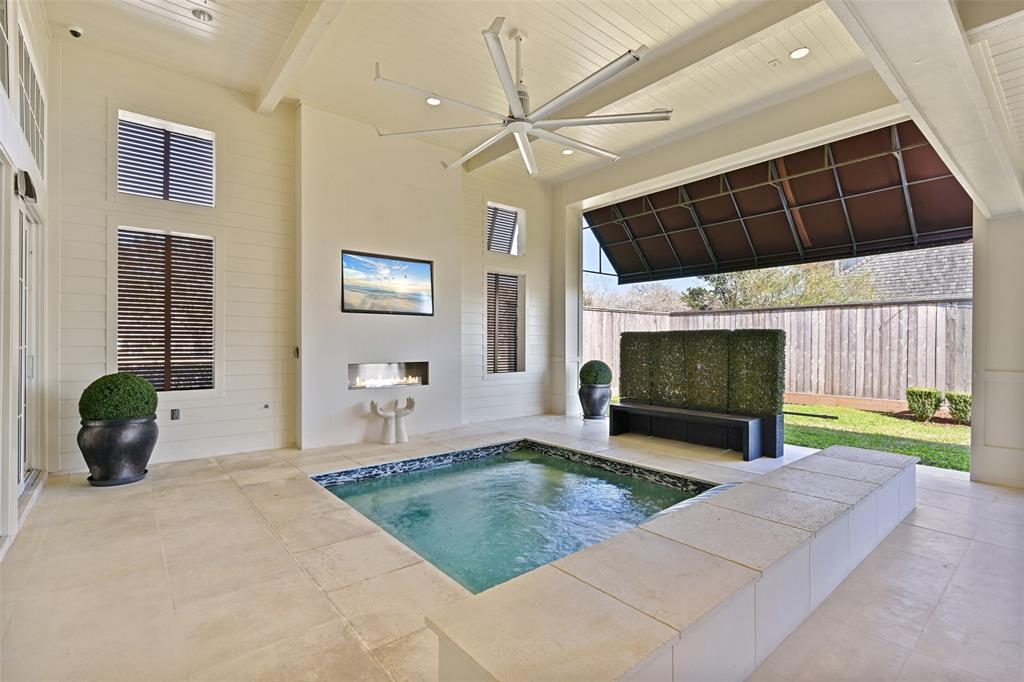 2208 Butler Drive, Friendswood, Texas image 38