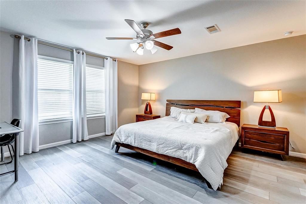 2110 Falcon Brook Drive, Katy, Texas image 23