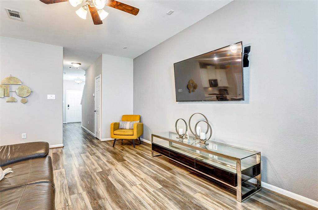 2110 Falcon Brook Drive, Katy, Texas image 19
