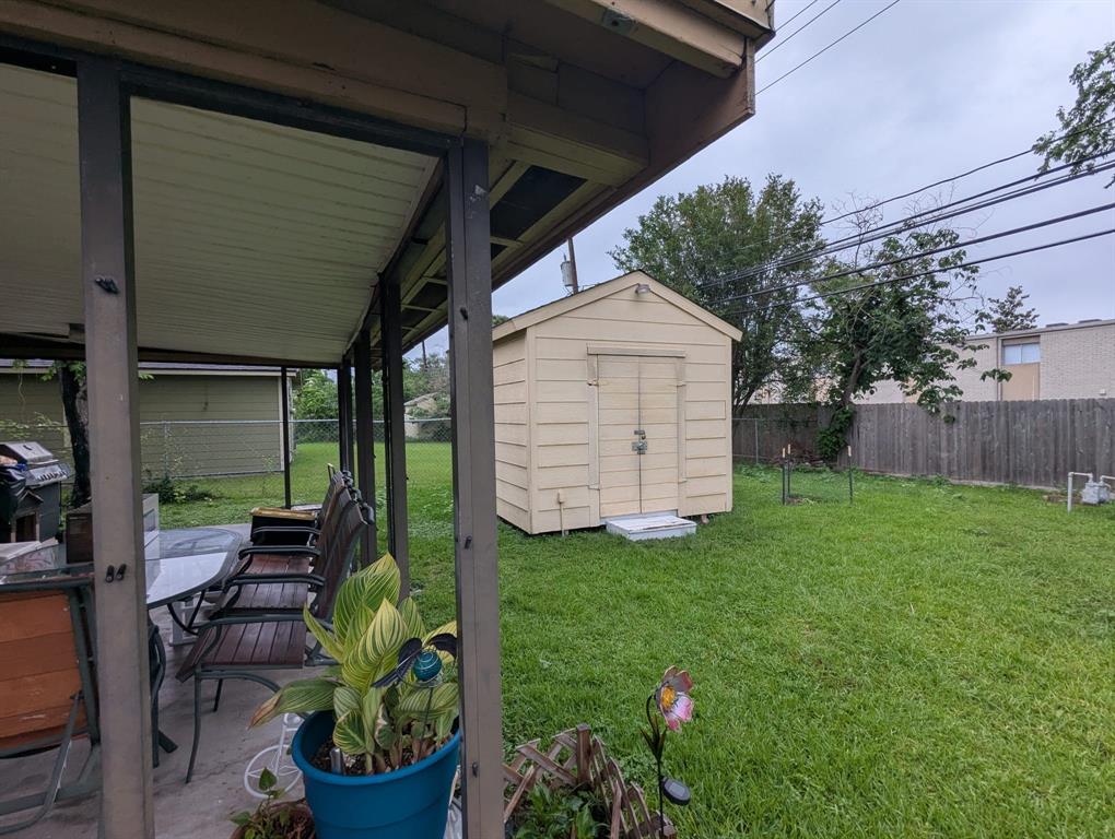 4110 Bolin Road, Houston, Texas image 15