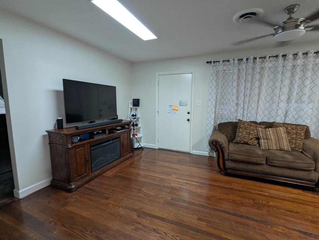 4110 Bolin Road, Houston, Texas image 4