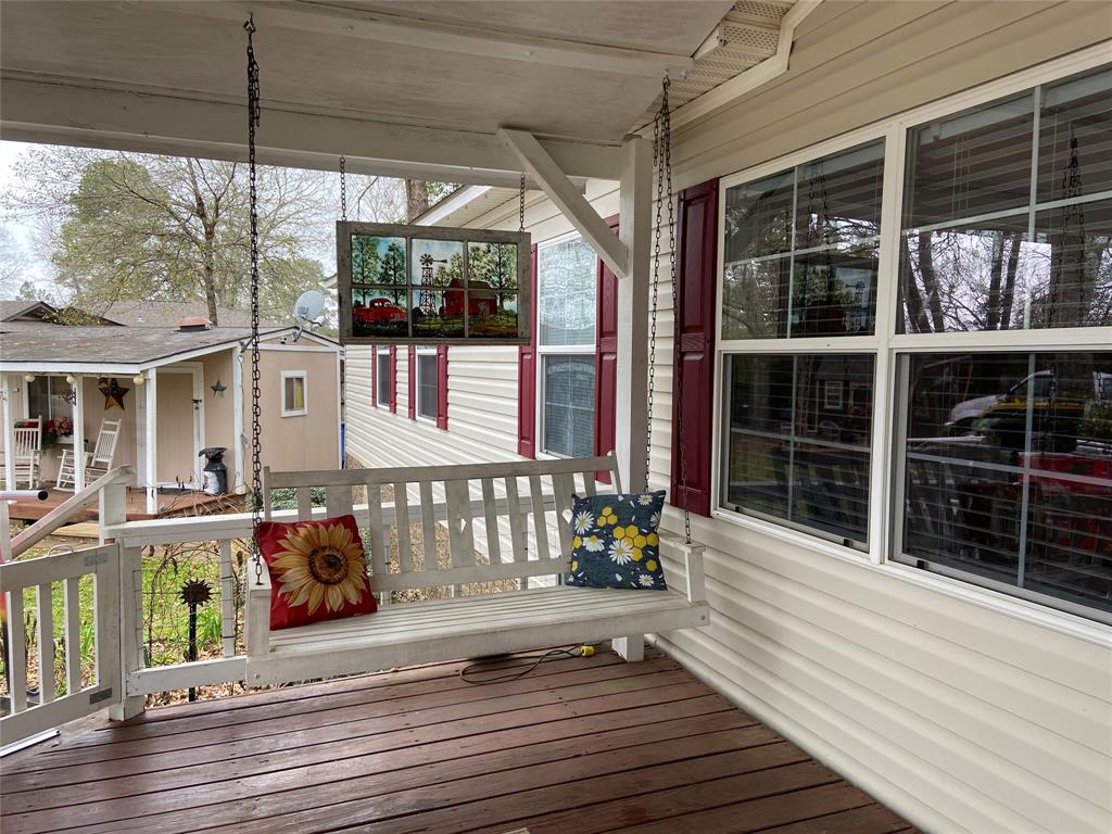 253 Escapees Drive, Livingston, Texas image 2