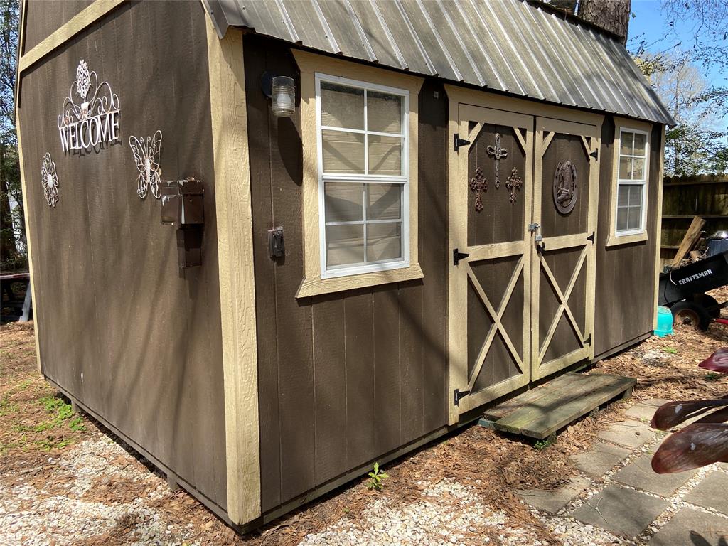 253 Escapees Drive, Livingston, Texas image 22