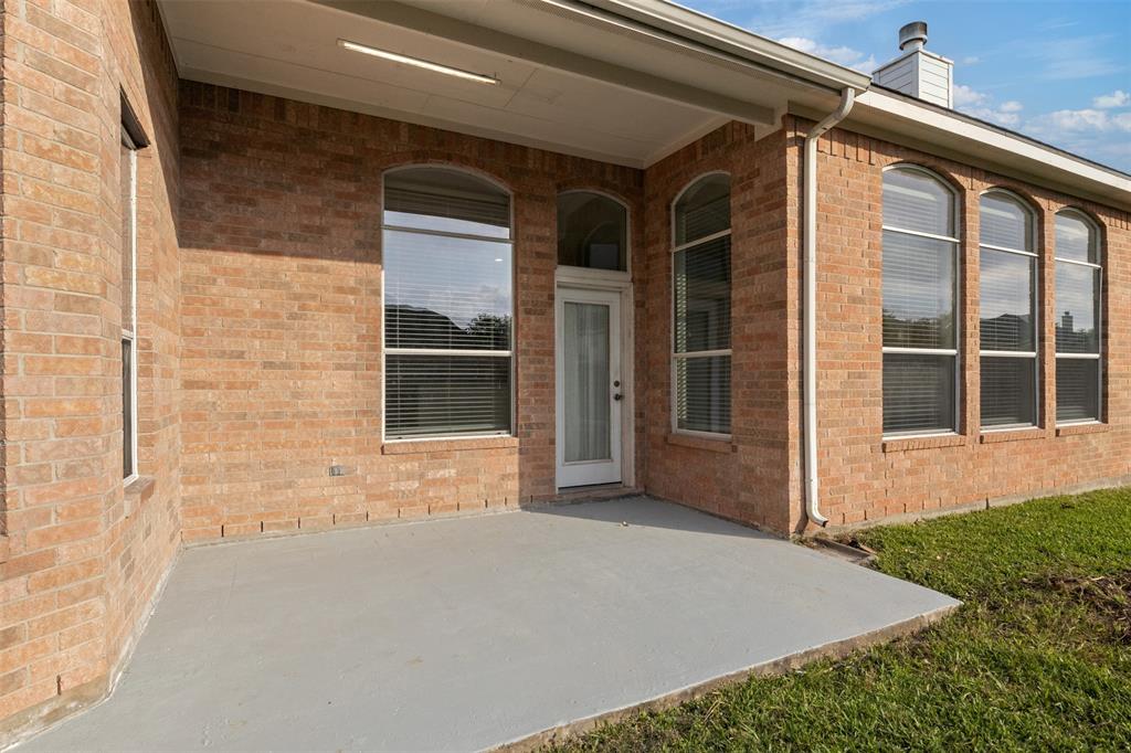 2126 Fortuna Bella Drive, Pearland, Texas image 30