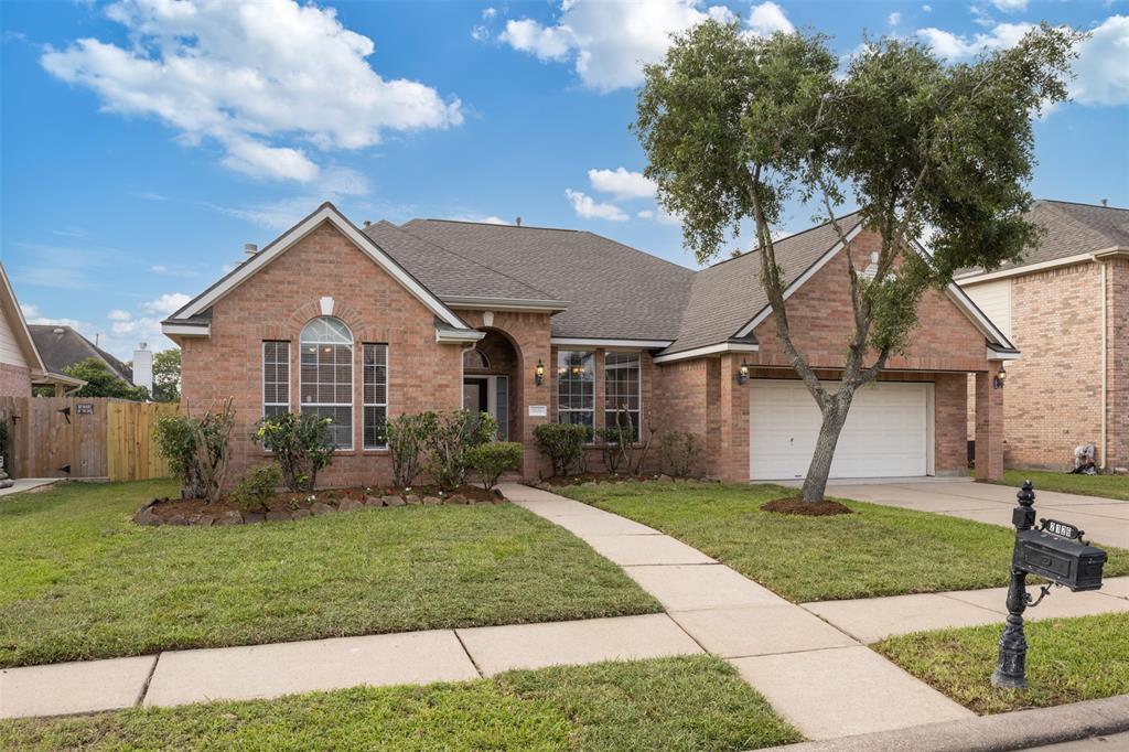 2126 Fortuna Bella Drive, Pearland, Texas image 3