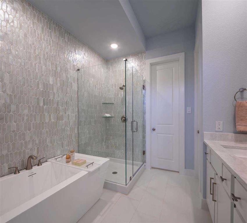 Photo 11 of 13 of 19907 Pennybacker Bridge Drive townhome