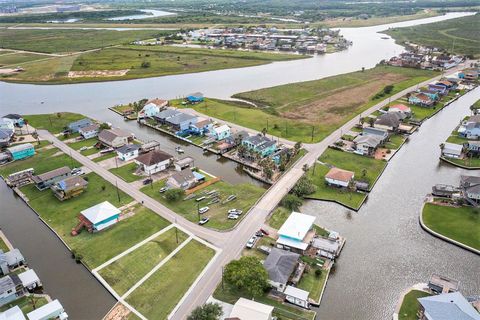 Vacant Land For Sale - 106 Jolly Boat Lane<br/> Freeport, TX 77541