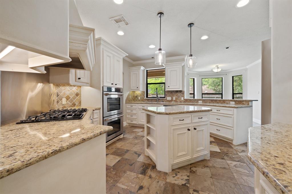 23547 Ivy Ridge Drive, Porter, Texas image 17