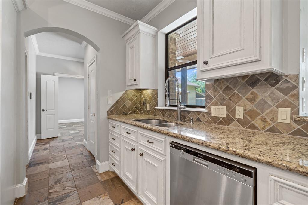 23547 Ivy Ridge Drive, Porter, Texas image 15