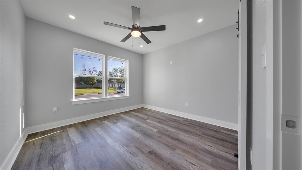 207 E Gulf Street, Baytown, Texas image 14