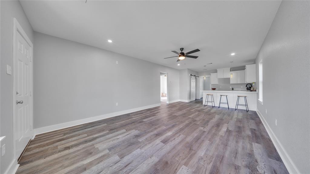 207 E Gulf Street, Baytown, Texas image 8