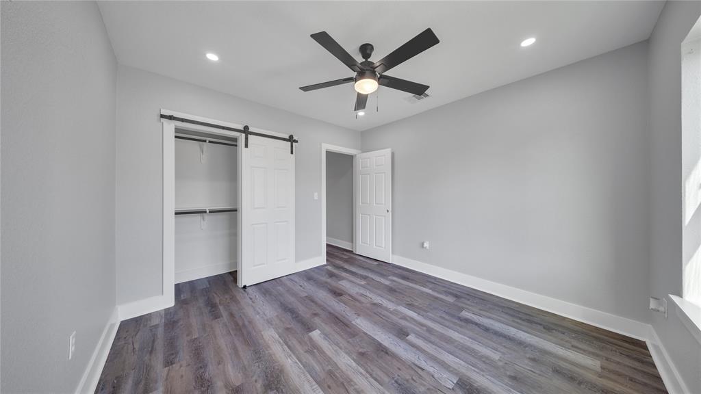 207 E Gulf Street, Baytown, Texas image 11