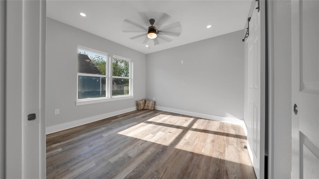 207 E Gulf Street, Baytown, Texas image 13