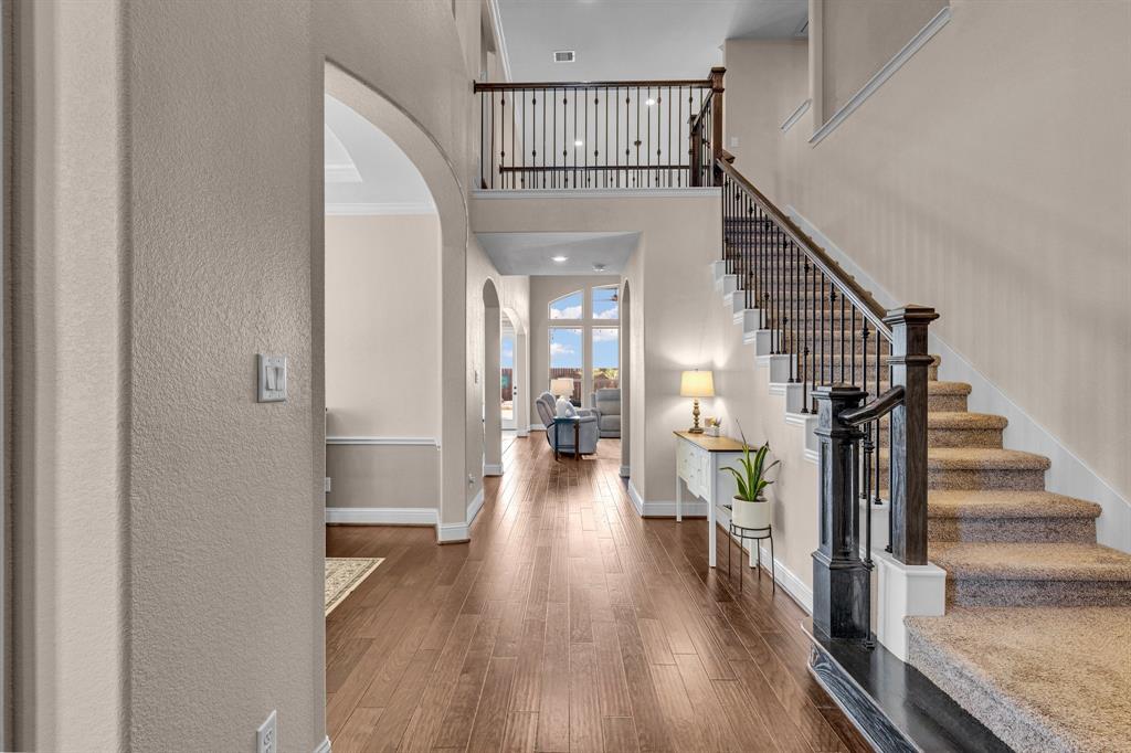 2316 Iron Ridge Lane, Friendswood, Texas image 5