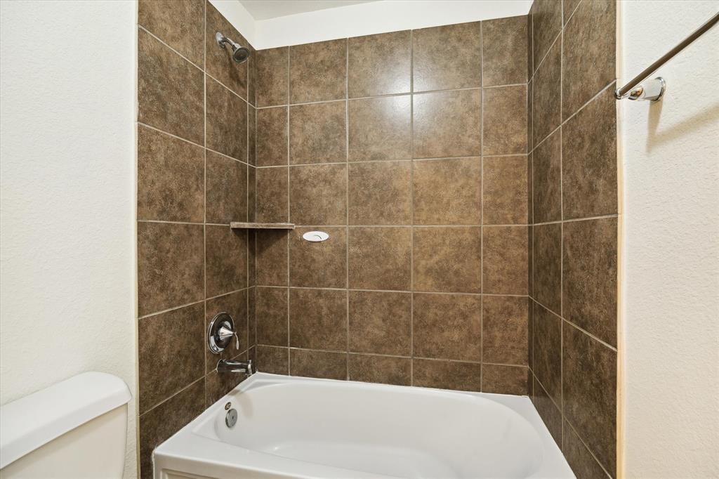 27111 White Sage Cove Lane, Spring, Texas image 27
