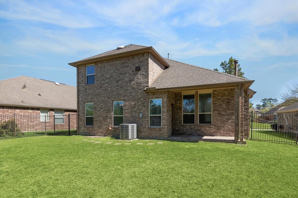 27111 White Sage Cove Lane, Spring, Texas image 32