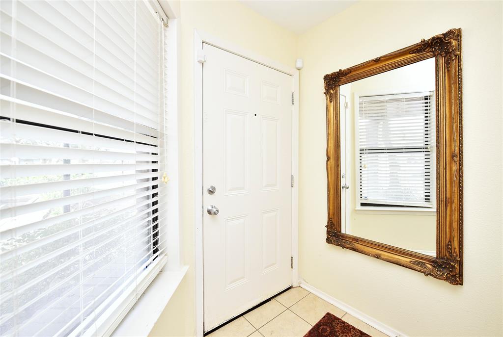 2711 Grants Lake Boulevard #201, Sugar Land, Texas image 4