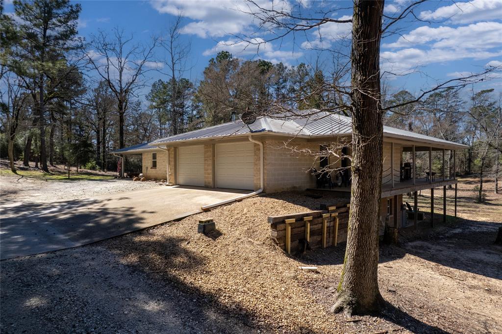 14285 S State Highway 19, Elkhart, Texas image 3