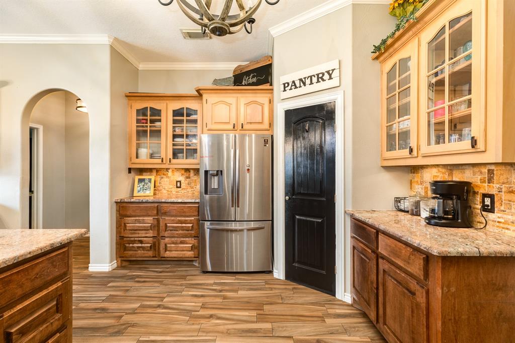 141 Dove Trail, Richwood, Texas image 12