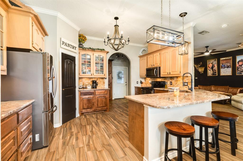 141 Dove Trail, Richwood, Texas image 15