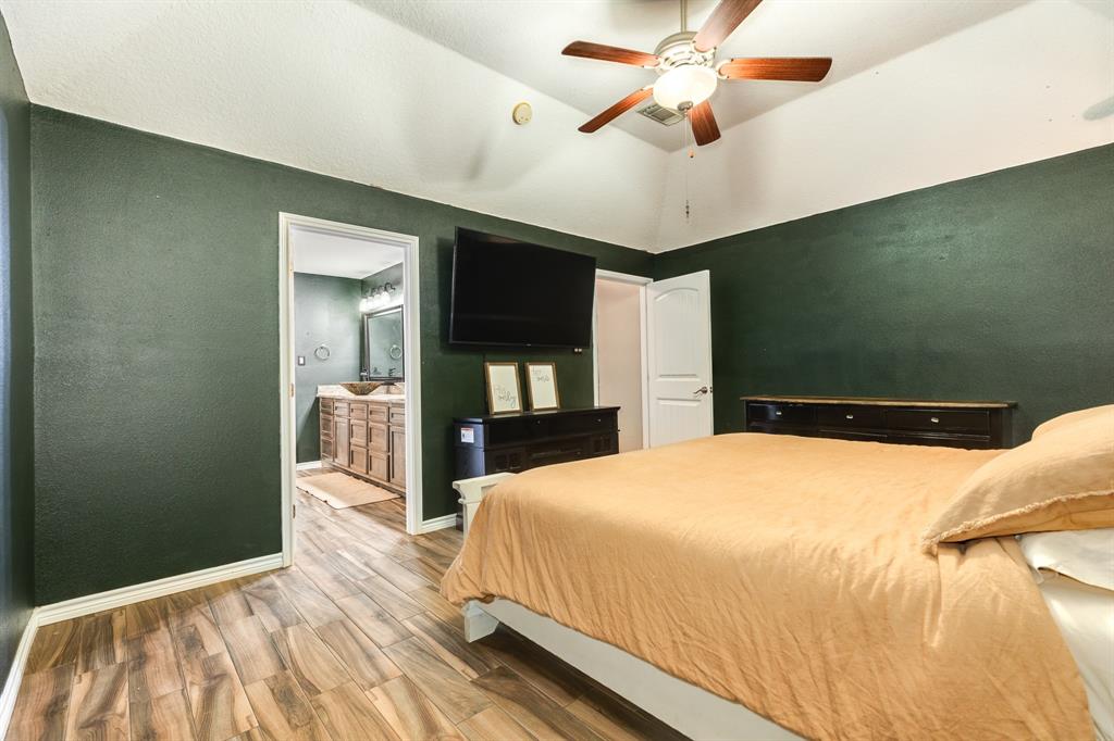 141 Dove Trail, Richwood, Texas image 18