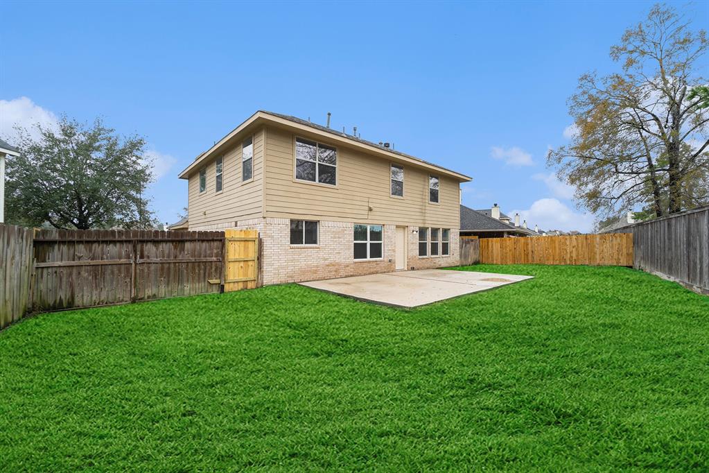 6906 Fountain Lilly Drive, Humble, Texas image 17