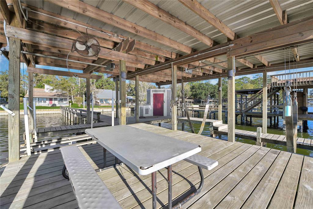 333 Harbor Addition Drive, Livingston, Texas image 3