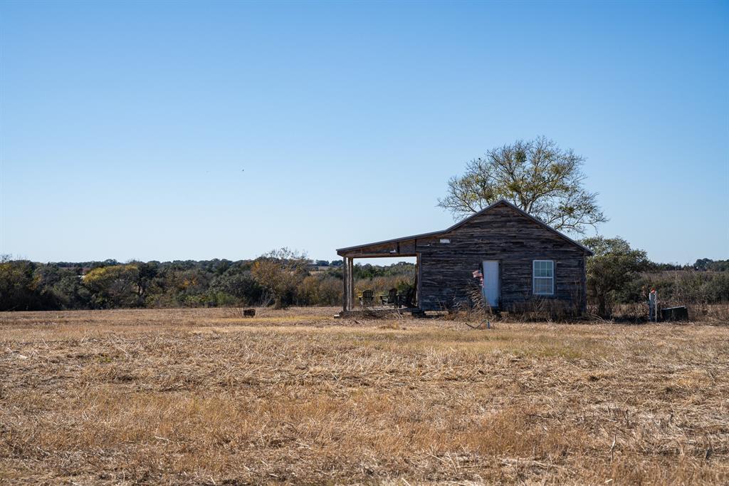 1571 Schulze Road, Schulenburg, Texas image 4