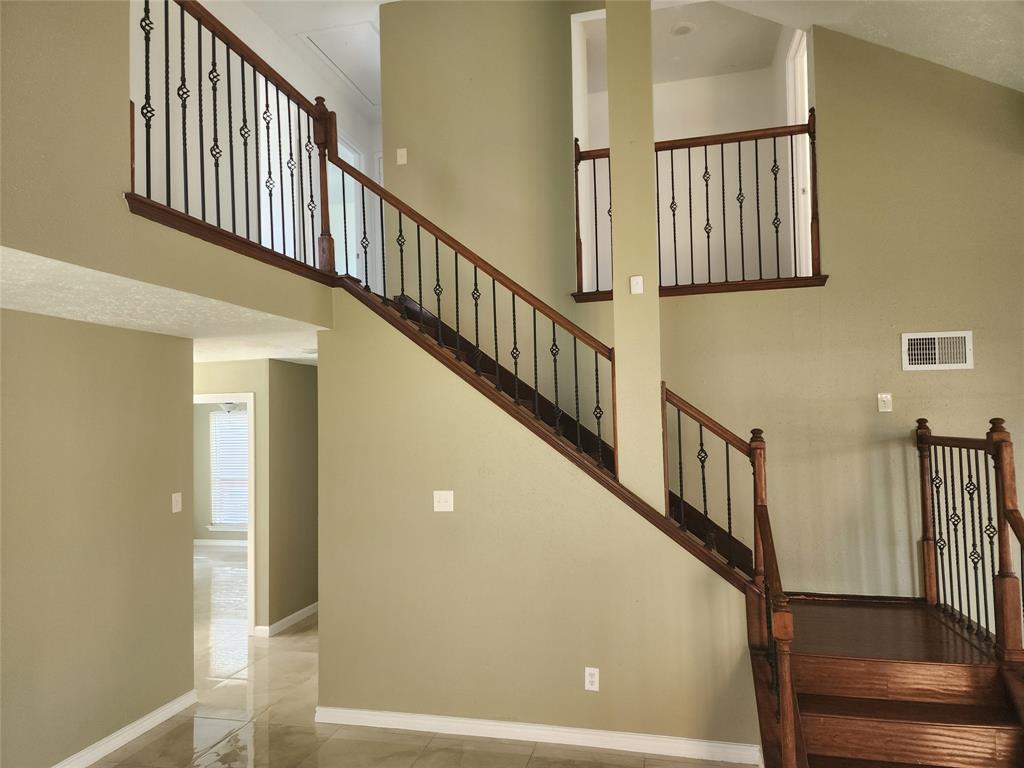 12418 Grove Meadow Drive, Stafford, Texas image 9