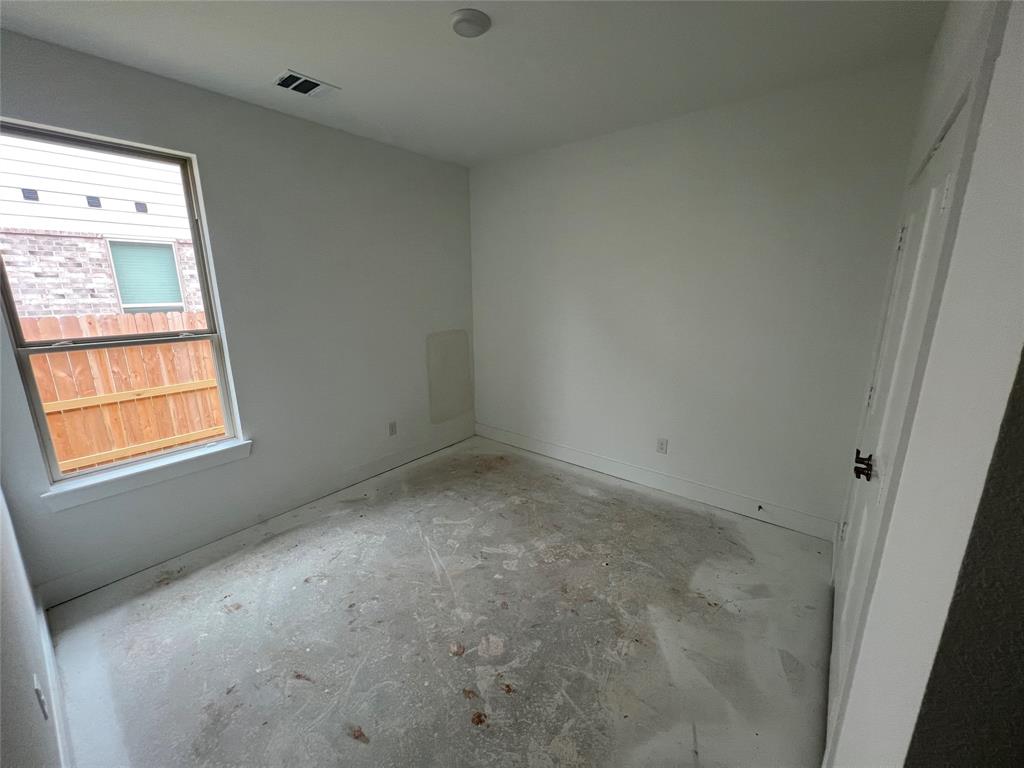 4818 Sand Clouds Drive, Katy, Texas image 12