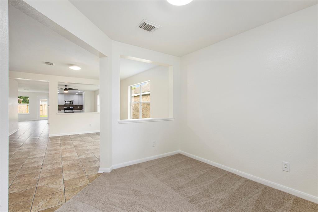 7719 Serene Wood Lane, Cypress, Texas image 7