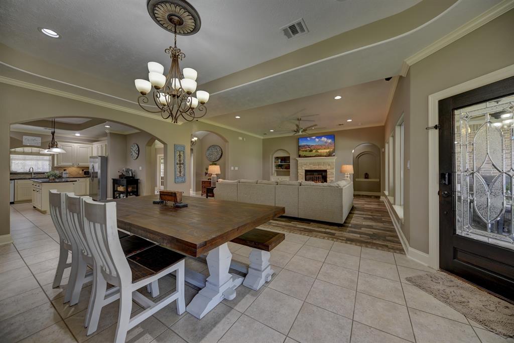 17537 Royal Oak Court, Waller, Texas image 11