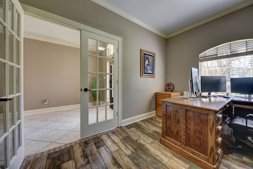 17537 Royal Oak Court, Waller, Texas image 7