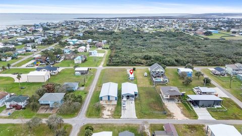 A home in Port O Connor