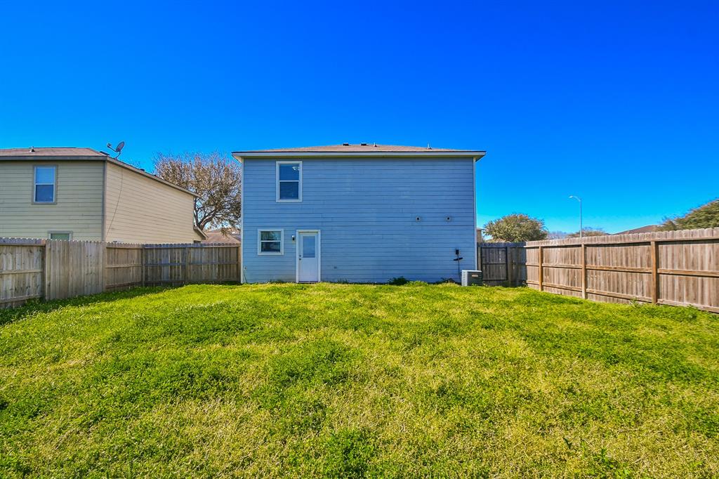 3819 Middlecrest Lane, Richmond, Texas image 22
