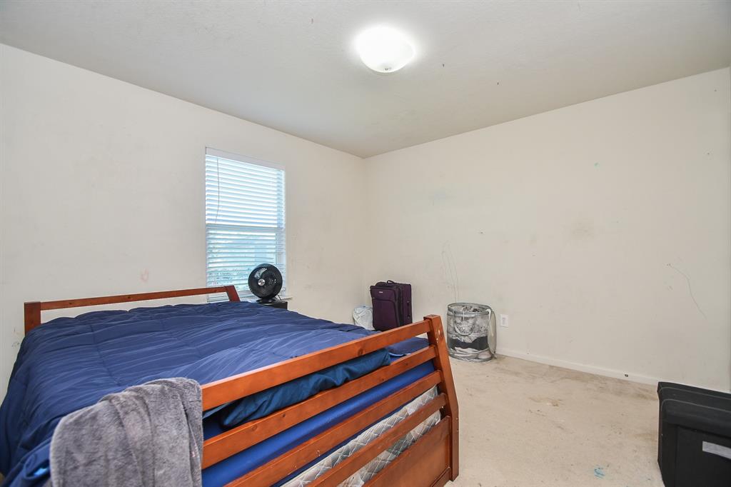 3819 Middlecrest Lane, Richmond, Texas image 13