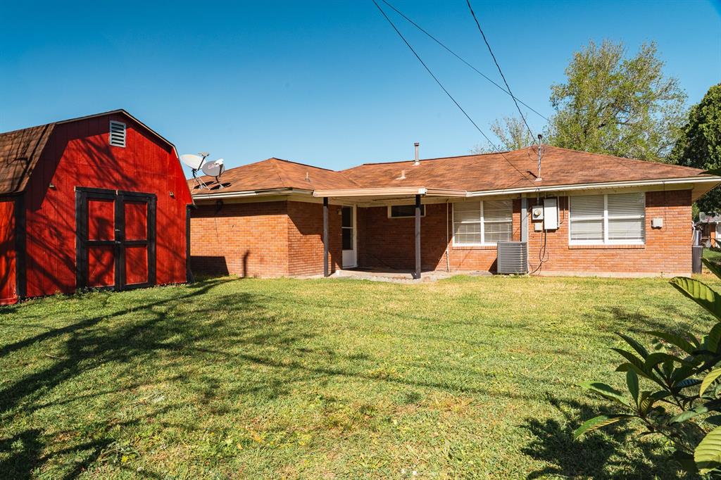 2106 Blueberry Lane, Pasadena, Texas image 20