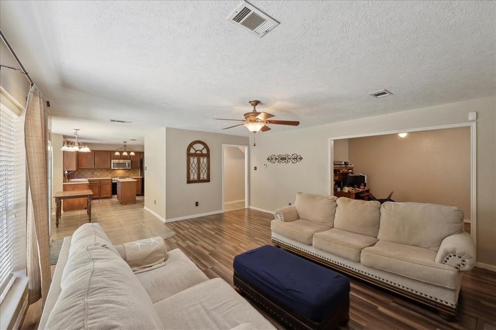 9540 Northmeadow Drive, Beaumont, Texas image 7